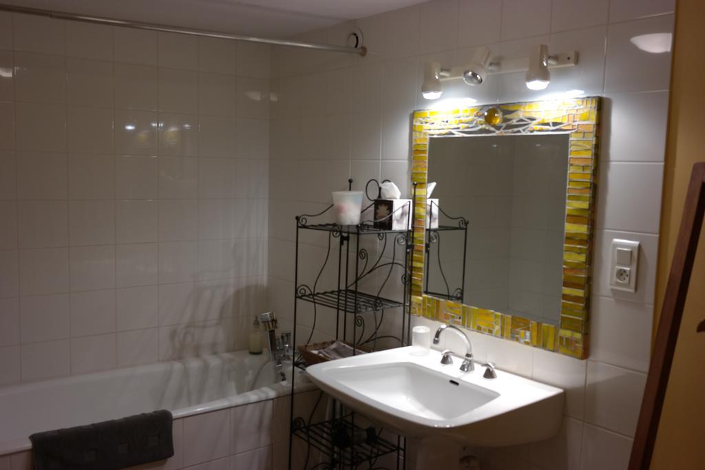 Le Petit Paris Bed and Breakfast Flagey-Échézeaux Εξωτερικό φωτογραφία
